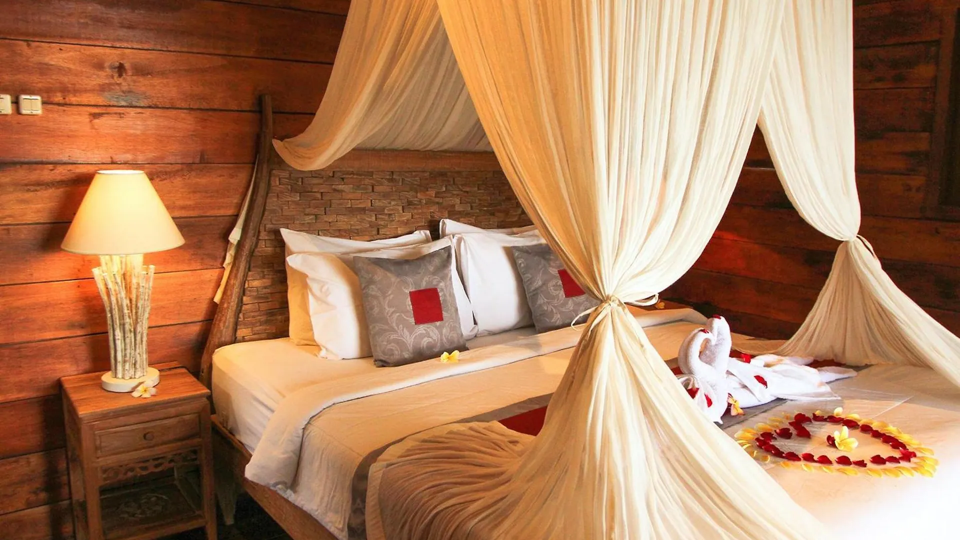 Villa Belvilla Moksha Ceking Rice Terracenearubud Jungle Swing